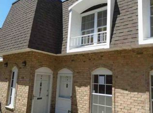 655 Middle Country Rd APT 8B1, Coram, NY 11727