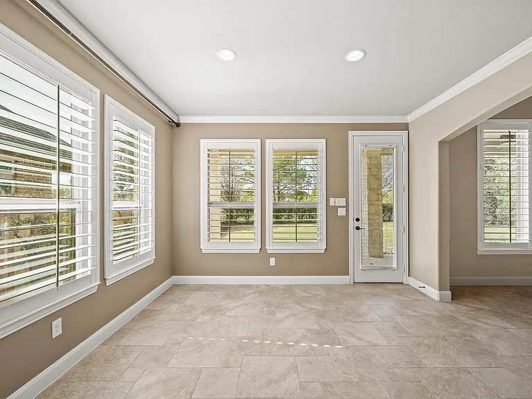 28223 Red Shady Oaks Dr — Photo 11