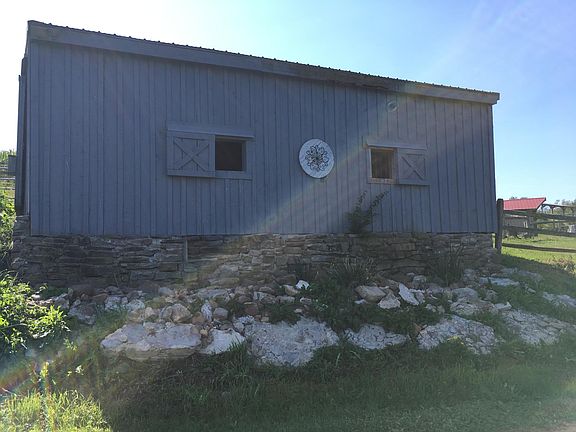 street view barn