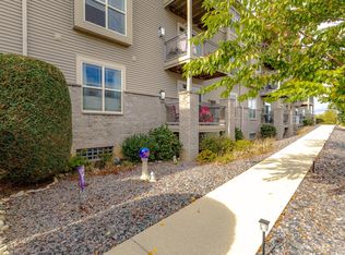 Ridgedale, Hartford, WI 53027