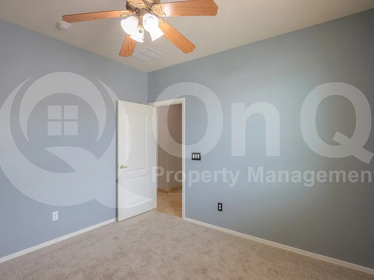 3269 E Hopkins Rd — Photo 23