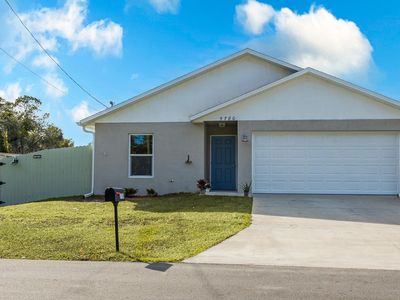 5780 Palm St, Mims, FL, 32754