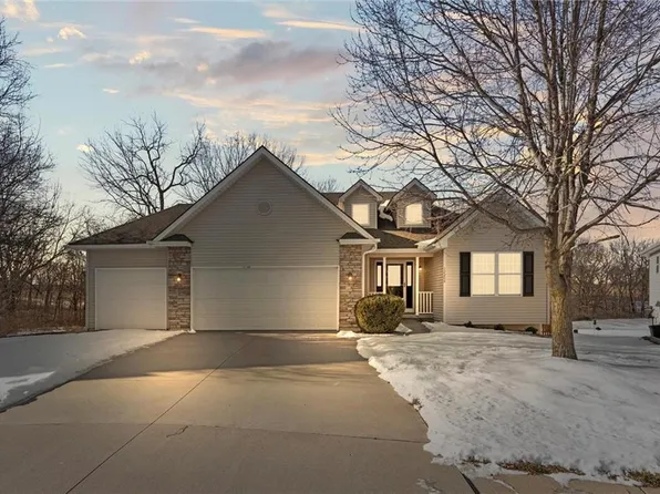 12206 N Highland Ave, Kansas City, MO 64165