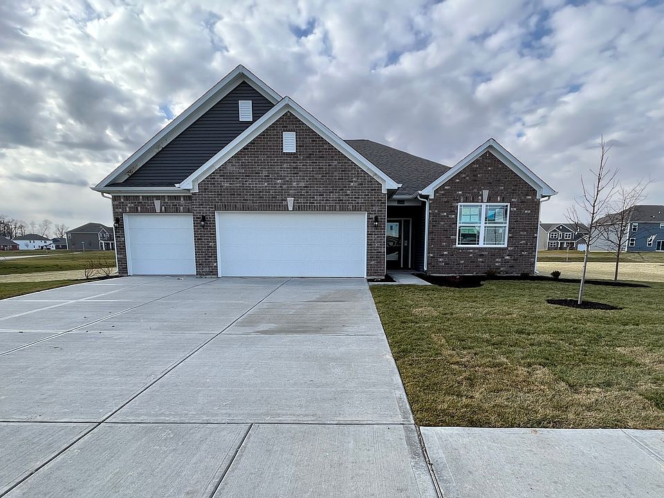 1st image of 2398 Pine Valley Dr