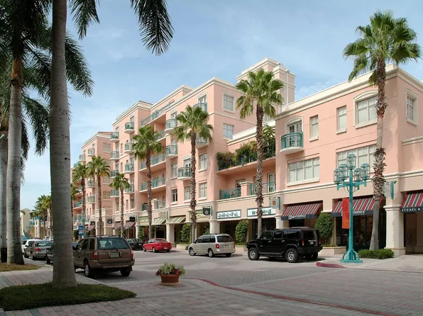 Mizner Park Apartments