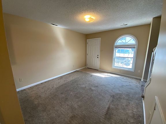 2nd image of 898 E Sherwood Hills Dr #Zz2