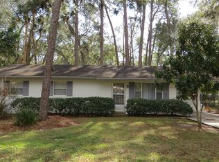 570 Rylane St, De Leon Springs, FL 32130