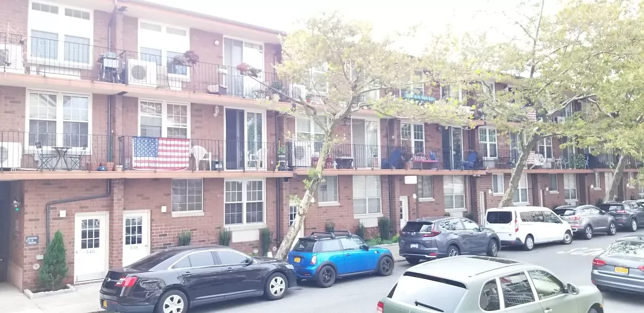 338 101st St APT 32D photo 1