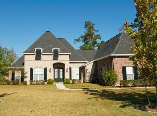 513 Royal Palm Ct, Madisonville, LA 70447