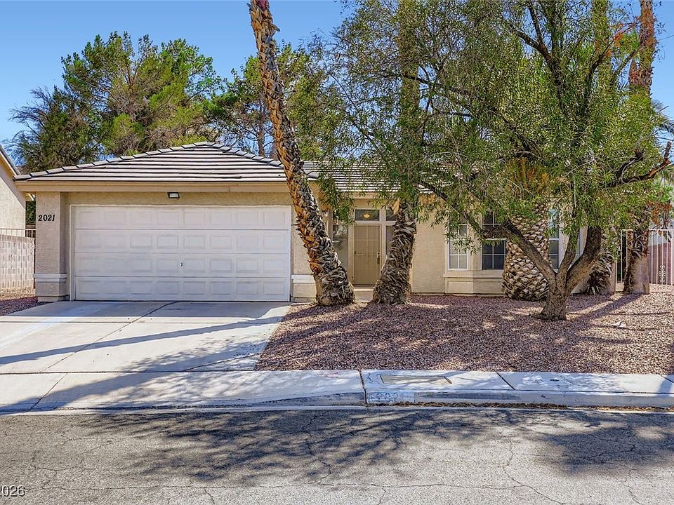 1st image of 2021 Angel Falls Dr
