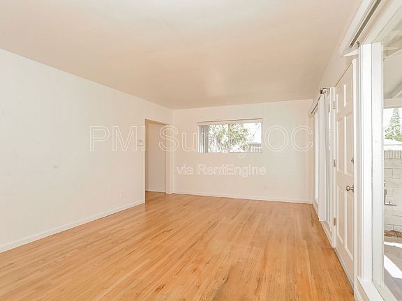 3rd image of 2256 McNab Ave