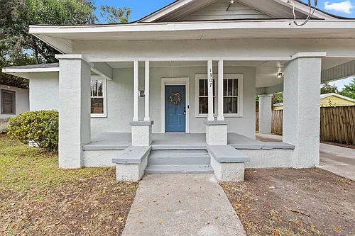 1307 Merry St Photo 1