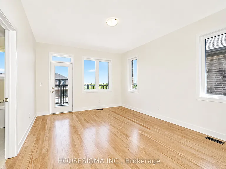 66 Robert Eaton Ave — Photo 23