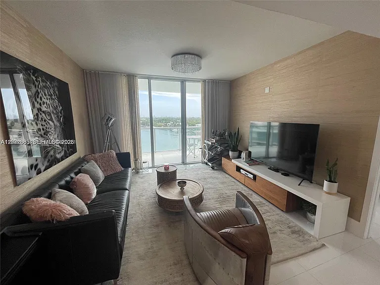 6700 Indian Creek Dr #904 — Photo 3