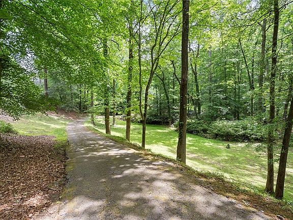 3rd image of 1340 W Garmon Rd