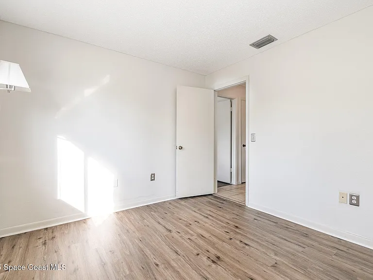 228 San Paulo Cir #1 — Photo 19
