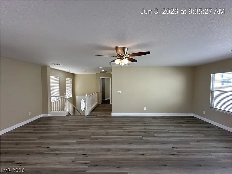 9754 Splendor Sky Ave — Photo 5