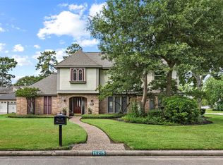 16215 N Greenfield Dr, Spring, TX 77379