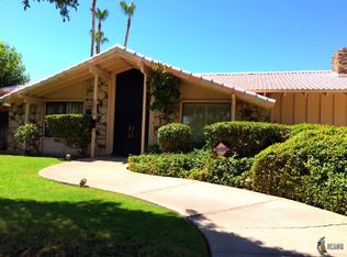1275 Aurora Dr, El Centro, CA 92243