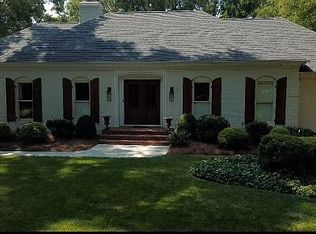 5626 McAlpine Farm Rd, Charlotte, NC 28226