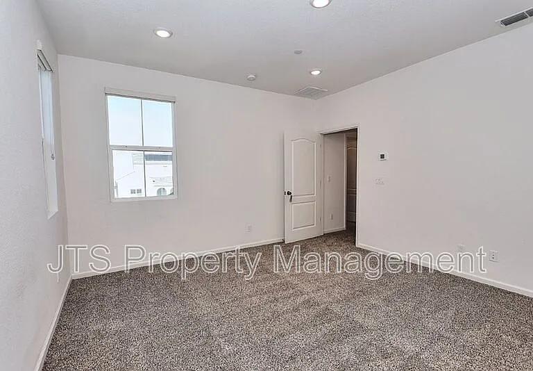 3217 Sunny Gate Ln — Photo 54