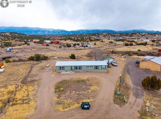 933 Coyote Cir, Coal Creek, CO 81221