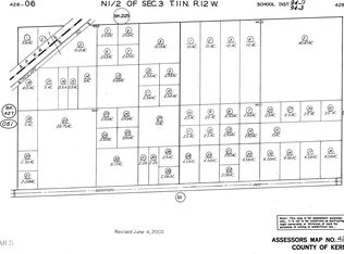 Rosewood Blvd, Mojave, CA 93501