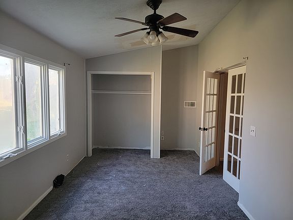 3rd image of 2808 Bonnie St #5