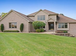 8937 W Ridge Dr, Belvidere, IL 61008