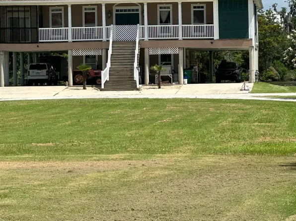 1266 Jean Lafitte Blvd, Lafitte, LA 70067