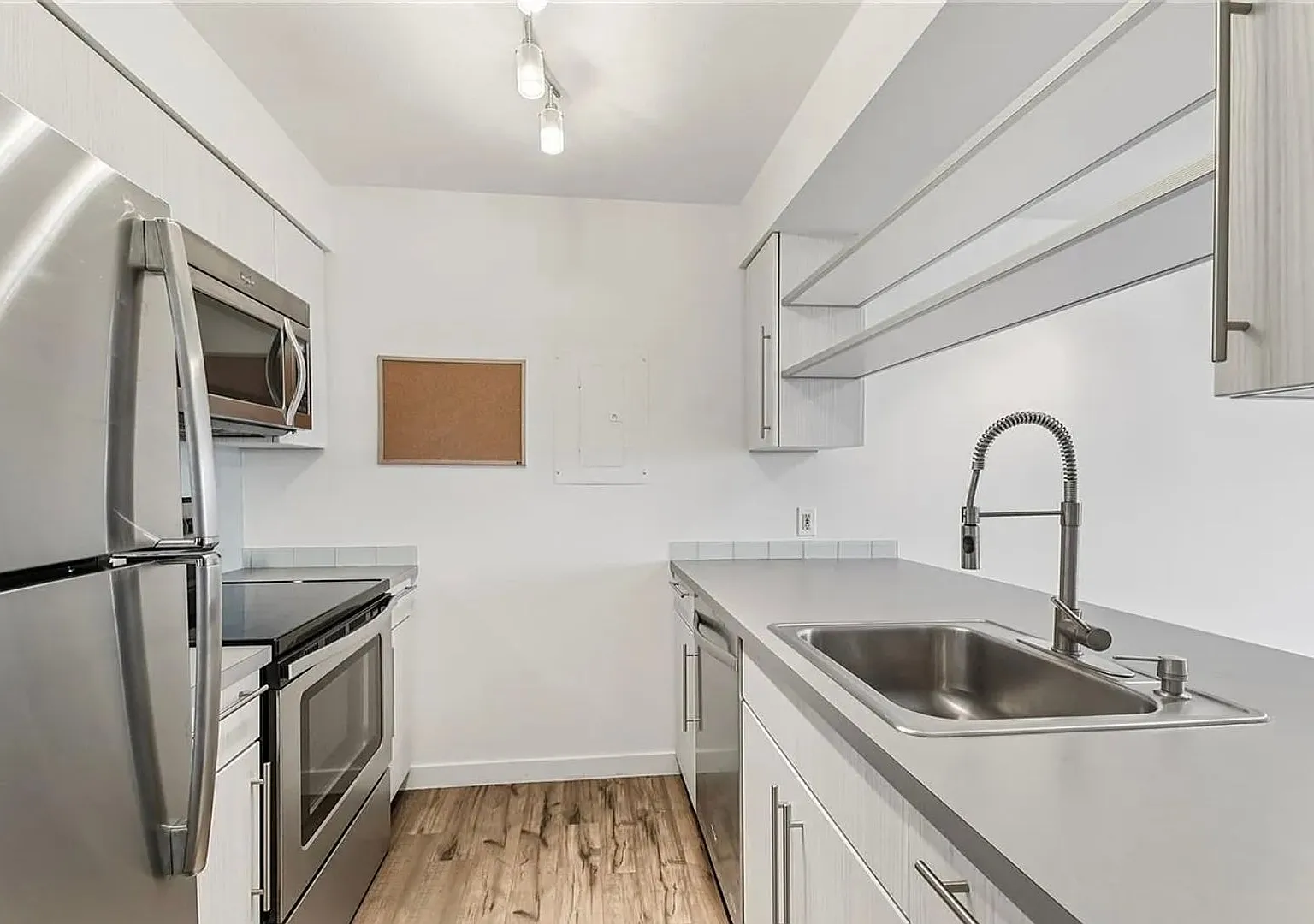 Top-Floor Boulder Condo on the Bike Path — Photo 3