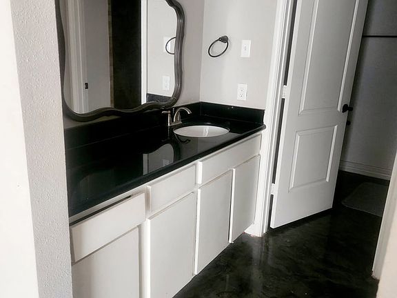 4th image of 5661 Birchmont Dr APT E