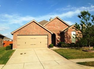 1139 Grimes Dr, Forney, TX 75126