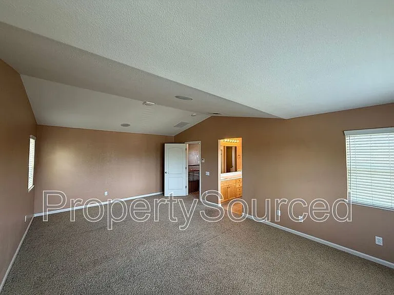 1688 Gathering Ln — Photo 28