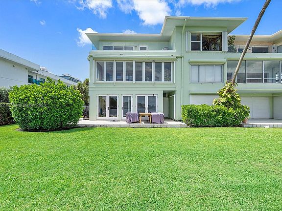 2nd image of 286 Bal Bay Dr #1C-2C