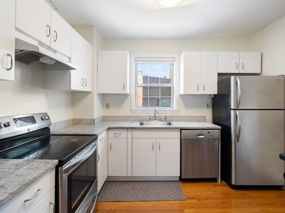 251 Roxbury St #2, Boston, MA, 02119