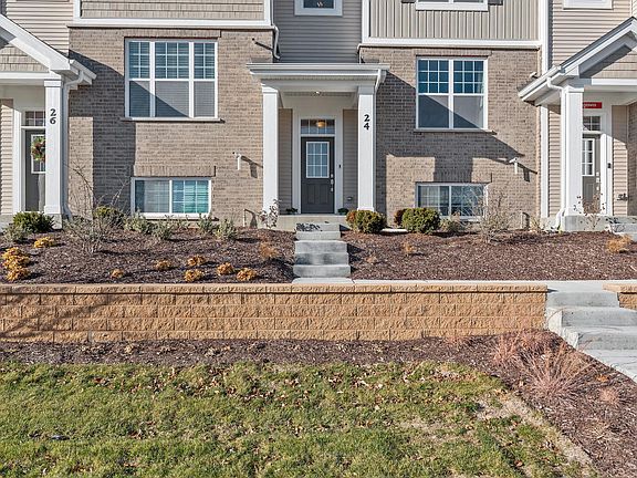 3rd image of 24 E Heritage Ct #2-6