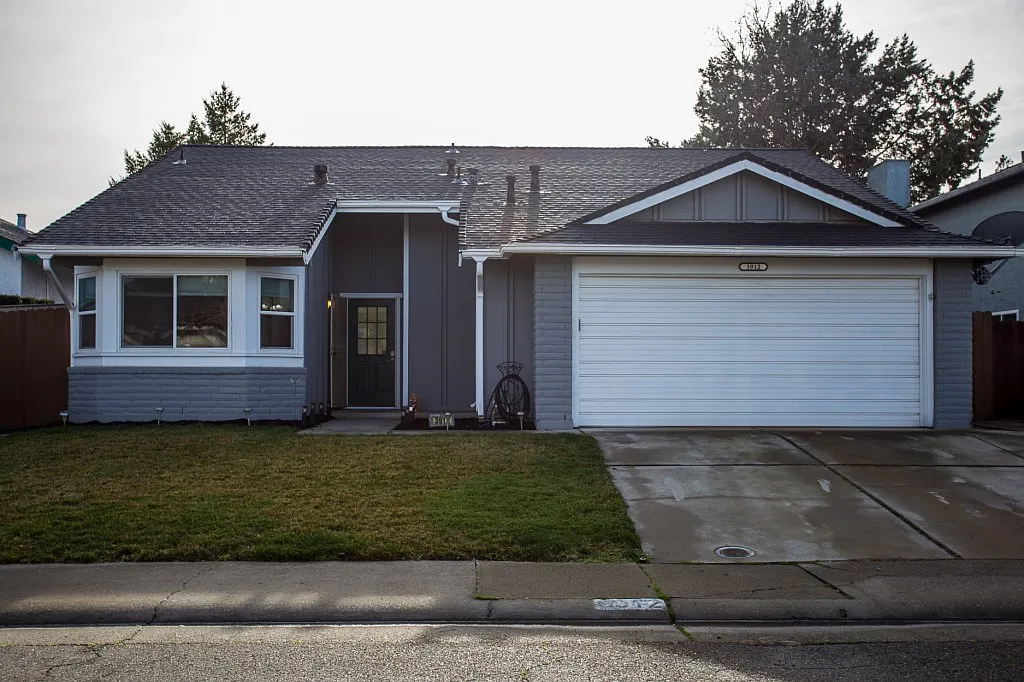 3912 Big Cloud Way photo 1