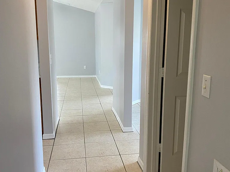 632 SE Chapman Ave — Photo 40