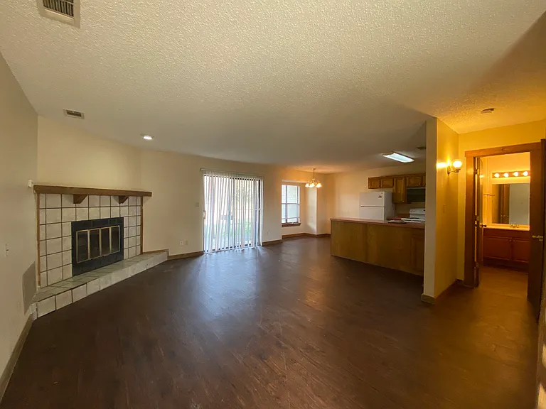 143 Private Road 1509 #A-D — Photo 8