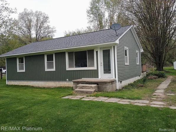 8195 Talladay Rd, Whittaker, MI 48190