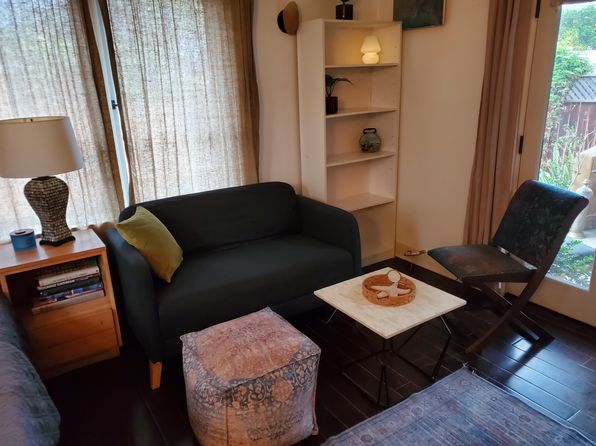 (undisclosed Address)