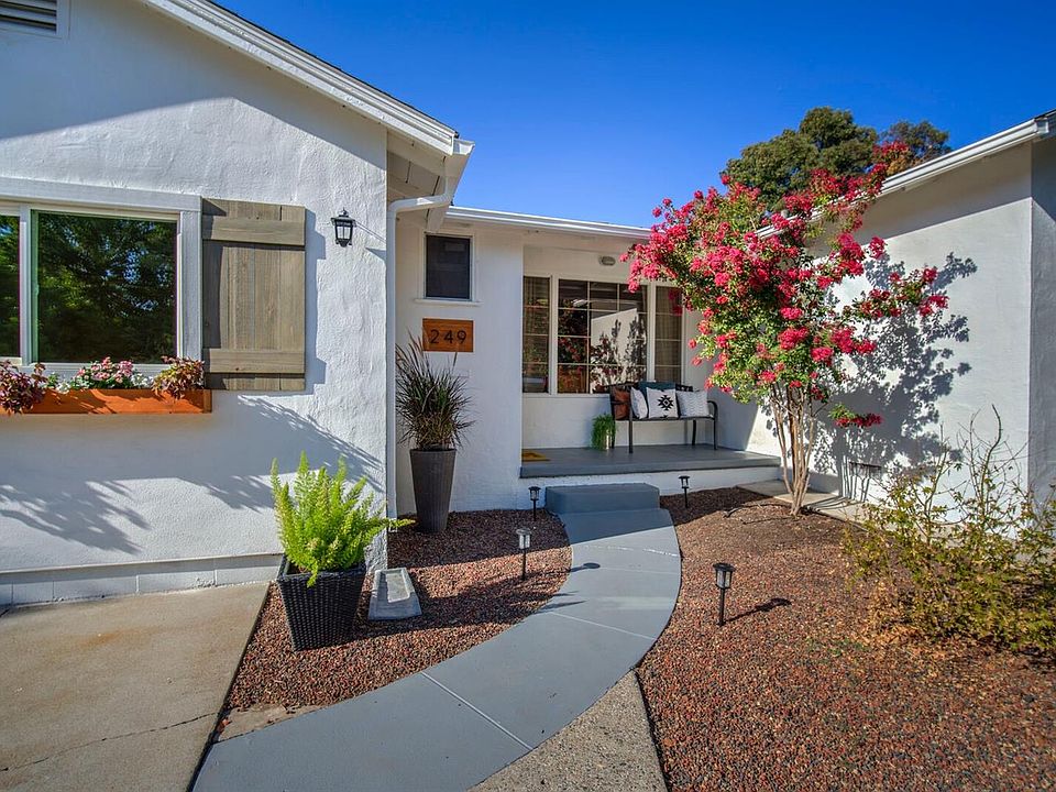1st image of 249 Alta Vista Ave