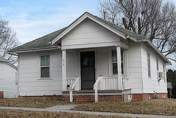 1st image of 419 S 16th St