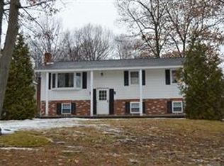 73 Wagon Wheel Trl, Saratoga Springs, NY 12866