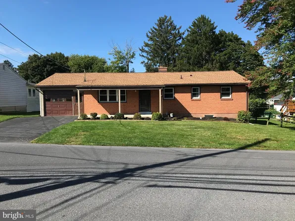 202 Care St, Harrisburg, PA 17109