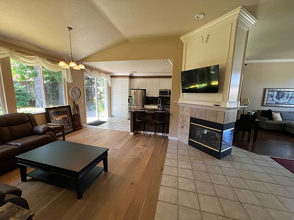 5th image of 4250 Pinehurst Cir