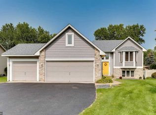 1011 67th Ave NE, Fridley, MN 55432