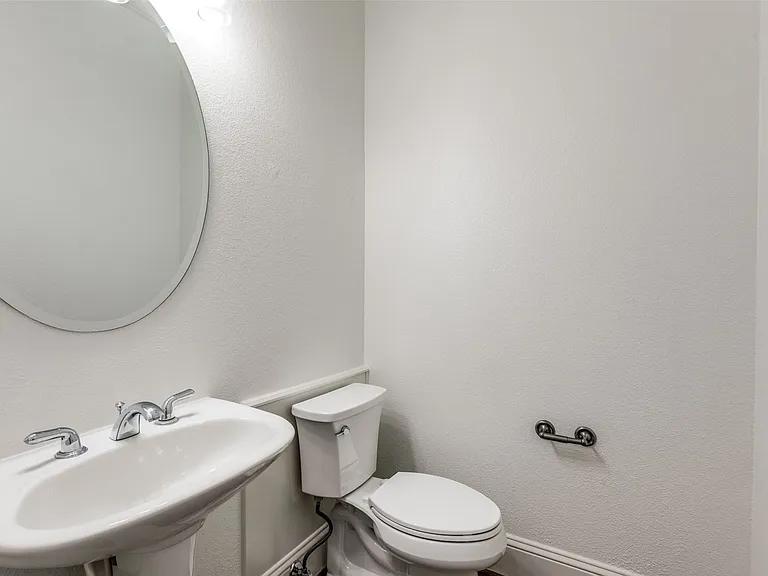 3967 Travis St — Photo 15