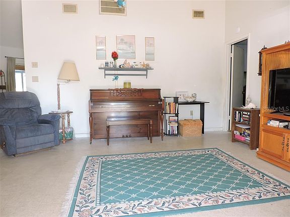 2nd image of 4632 Adams Ave